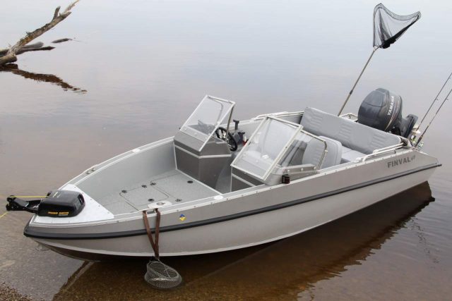 Катера finval - сравнение моделей Finval 470 и Finval 440